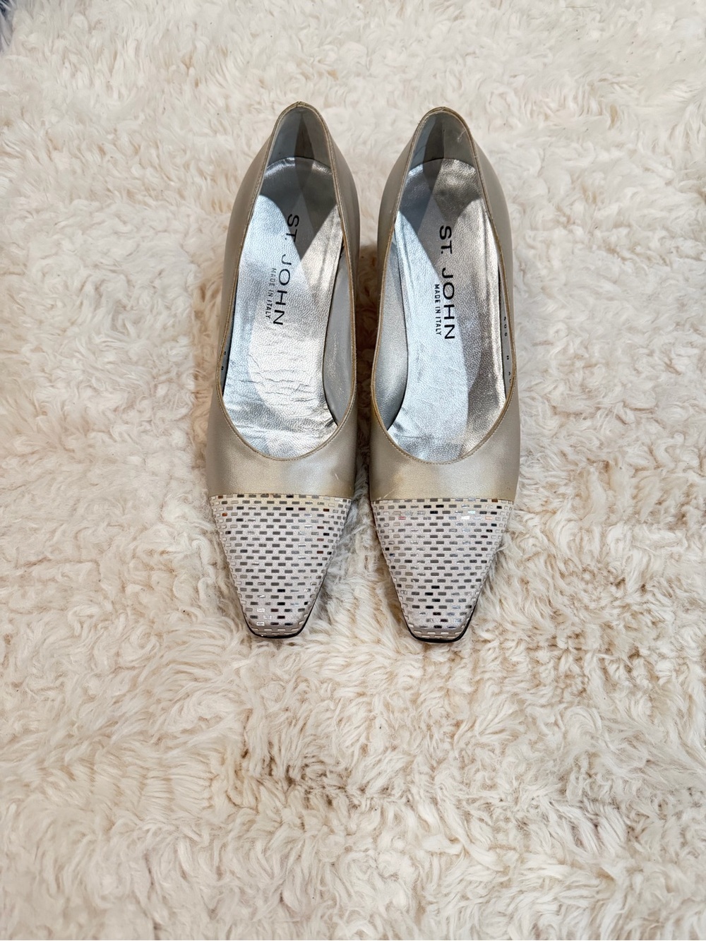 St. John Silver Pointed Toe Flats with Woven Toe Detail made Italy